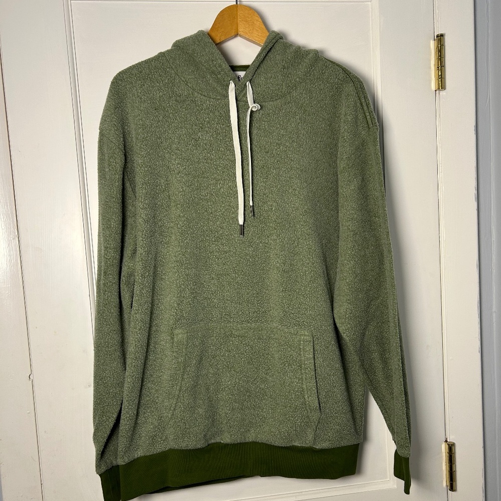 FEAT UNISEX IGUANA HOODIE| X Large | super soft